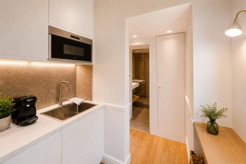 Appartement de standing 1 – tour Eiffel/Invalides