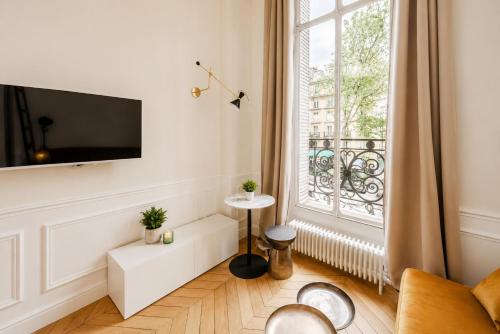 Appartement de standing 4 - tour Eiffel/Invalides