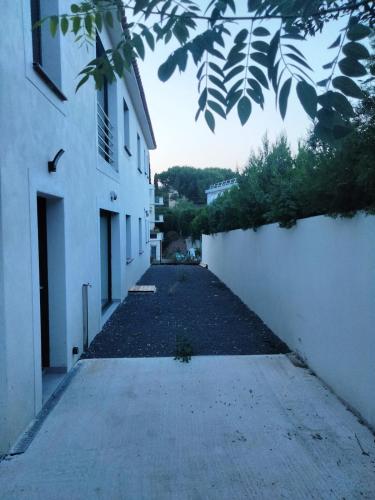 Villa F5 avec jardin et terrasse