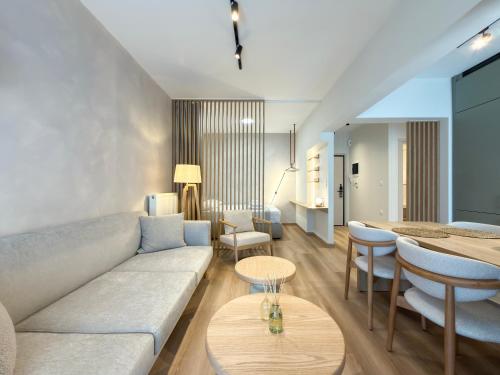 Luxury Downtown Apartment F2