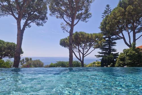 06DB Magnificent flat with incredible view Mont Boron