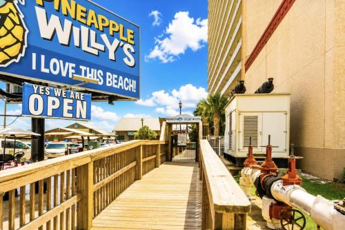 A Shore Thing at Laketown Wharf #1904 by Nautical Properties photo 95