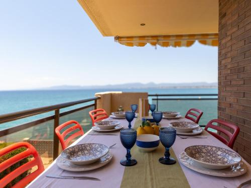 Apartment Cala d'Or by Interhome