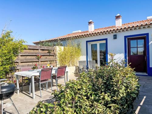 Holiday Home Haus Bamboo in Odeceixe mit ruhiger Terrasse by Interhome