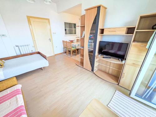 Apartment Wohnung 100m vom Strand entfernt by Interhome