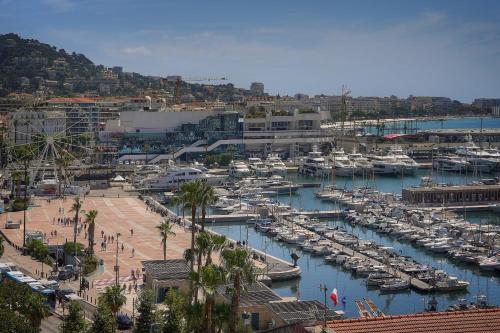 FRGK - Duplex Suquet Vue PORT ET PALAIS - 2BR
