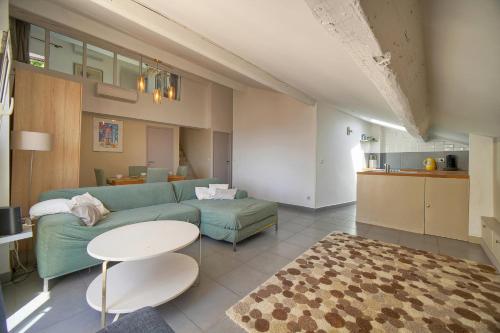 FRGK - Duplex Suquet Vue PORT ET PALAIS - 2BR