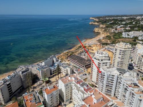 Apartment Excellent seafront & seaview by Interhome