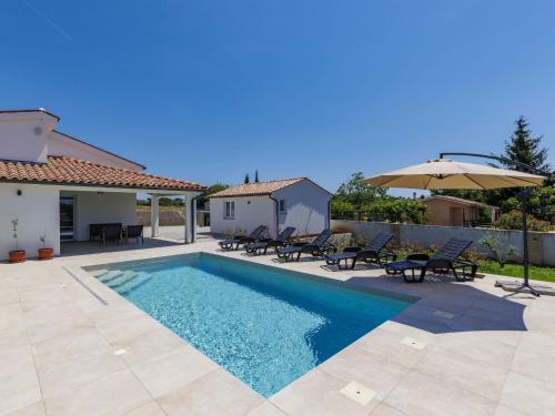 Holiday Home Villa Paolinna by Interhome