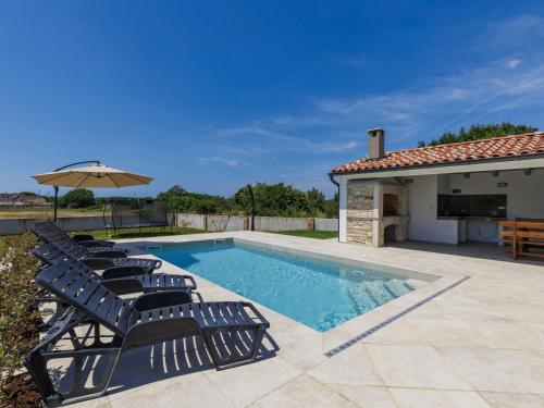 Holiday Home Villa Paolinna by Interhome