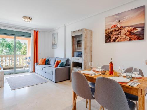 Apartment Jardines del Rio-1 by Interhome