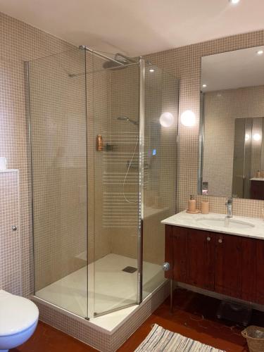 Artistic flat in trendy area, Vieux port
