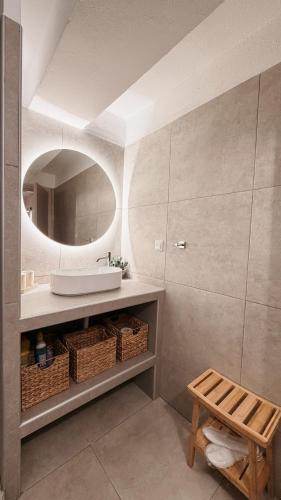 IRYA VOLOS minimal stay Ground Floor Apartment