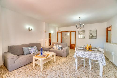 Ideal Property Mallorca - Curling