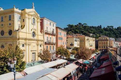 "Le Rossetti" by EnjoyNice, for foodies and art lovers in Old Nice, with air conditioning
