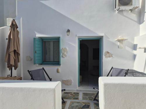 Naousa's Melody Family Suite