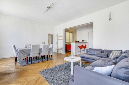 Spacious Apartment 1BR 4P - Champs-Élysées