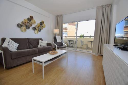 La Colina Apartment Pool Beach & Train