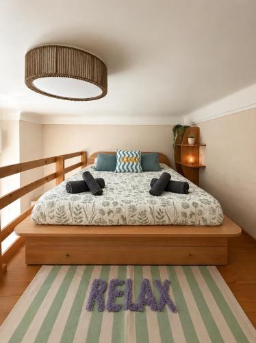 Studio climatisé avec mezzanine à 300 m de la plage