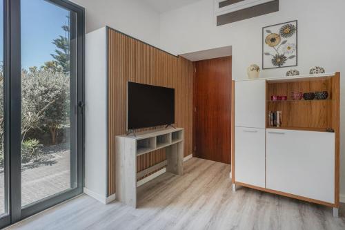 New Casa Bella by Your Madeira Rentals
