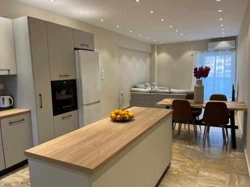 New Luxurious Appartement Loutraki