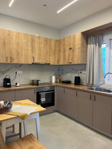 H residence
