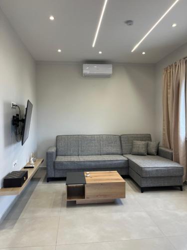 H residence