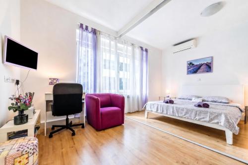 Lavanda Apartment With Terrace - Happy Rentals