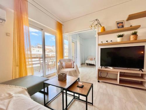 Colorful home w balcony views at Athens Riviera