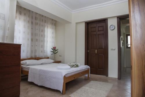 Ένα ή περισσότερα κρεβάτια σε δωμάτιο στο Dalyan Paradise - Haus Sophie