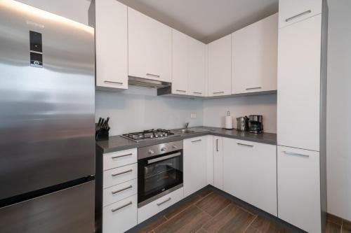 Apartments with parking space Rozac, Umag - 27240
