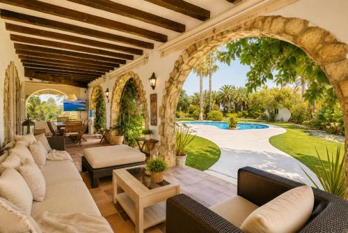 Supreme Villa