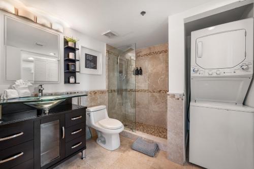 Centric 40thFloor Brickell Condo FREE parking by Palermo Home Miami photo 33