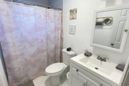 Lively Home near Downtown, stadium, Wynwood photo 28