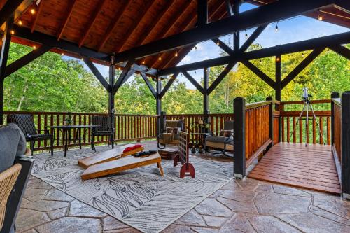 Olive Hill Sleeps 32 Pool Hot Tub Theater Sauna photo 34