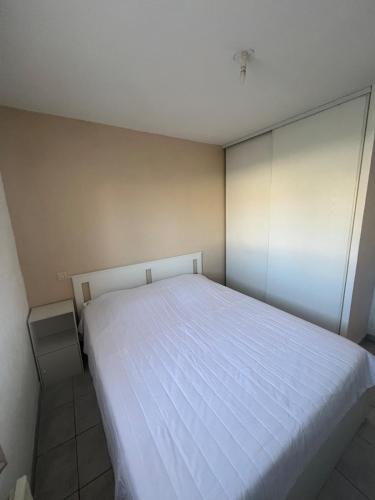 T2 proche plage, parking et terrasse