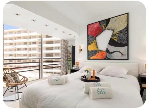 Prestige Croisette Sea View Suite with Private Terrace & Jacuzzi