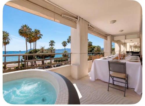 Prestige Croisette Sea View Suite with Private Terrace & Jacuzzi