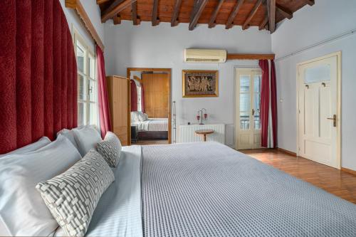 Sokaki Boutique Home
