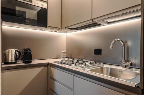 CS Spanish Steps Boutique Apartments