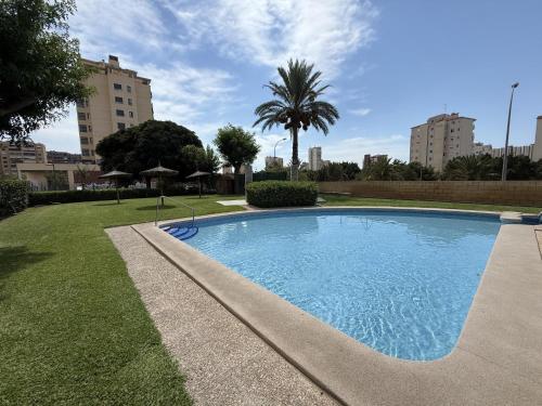 Apartment with Pool & Balcony in Alicante by Turihome