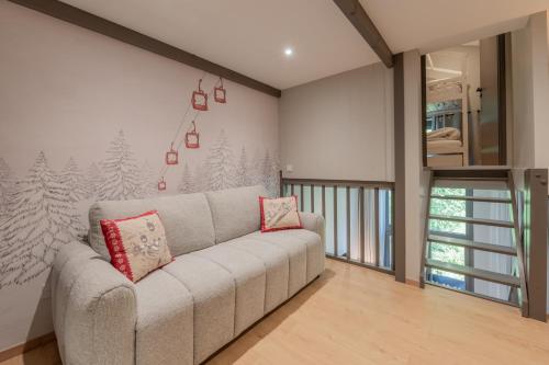 Full Nature apartment - Quiet Les Praz Retreat near Flégère Ski lift - Happy Rentals