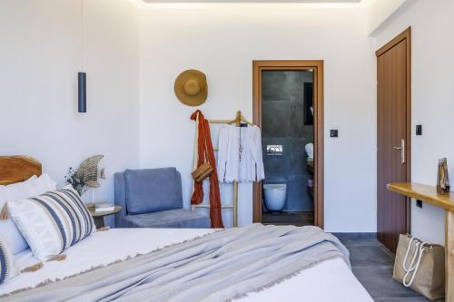 To Nissi Family Skopelos Luxury Stay