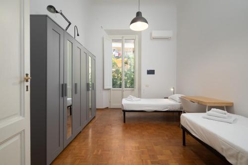 Spacious Florence Retreat
