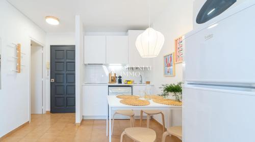 Milenial Immo - 2D apartment 100 m from the sea, Santa Margarita Roses