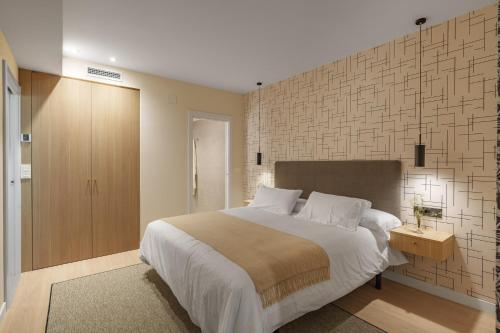 Monthly Triunfo 3 APT by Sweet Home San Sebastian Rentals