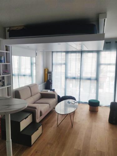Very nice flat in Paris - Very well located
