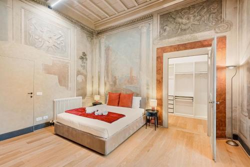 Golden Luxe, Palazzo delle Belle Arti
