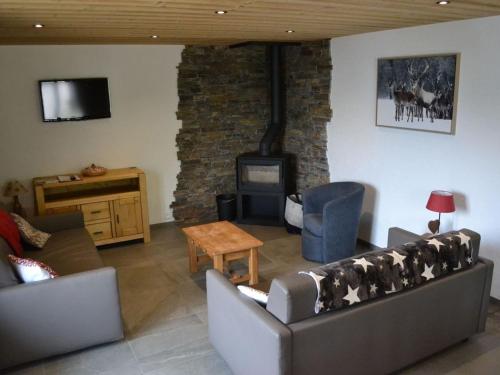 Chalet 3 chambres, balcon, parking, animaux admis, 8 pers.