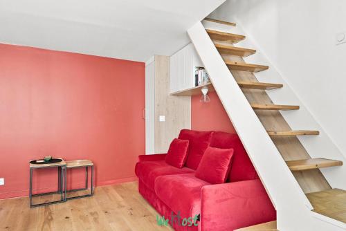 Charming apt steps from Notre-Dame & the Seine